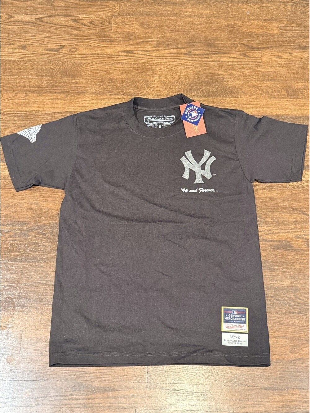 Jay-Z30 Reasonable Doubt Yankee T-Shirt Mitchell Ness Sz M Exclusive SOLD OUT🔥
